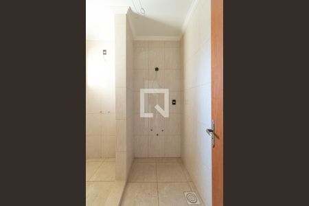 Casa de condomínio à venda com 134m², 3 quartos e 2 vagasBanheiro da Suíte