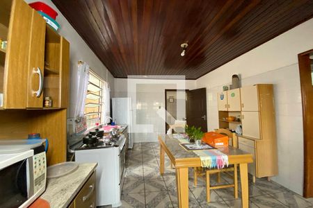 Casa à venda com 150m², 3 quartos e 2 vagasCozinha