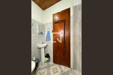 Casa à venda com 150m², 3 quartos e 2 vagasBanheiro