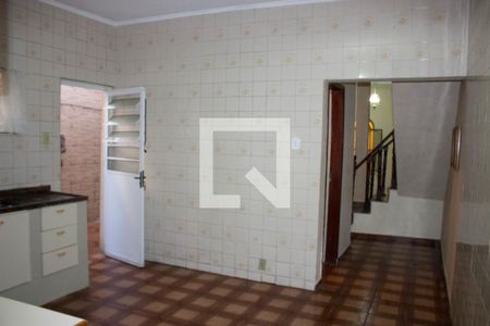 Casa para alugar com 135m², 3 quartos e 2 vagas Casa para alugar com 135m², 3 quartos e 2 vagasCozinha