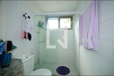 Apartamento à venda com 190m², 4 quartos e 3 vagasBanheiro da Suíte 1