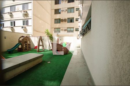 Apartamento à venda com 190m², 4 quartos e 3 vagasÁrea Comum - Playground