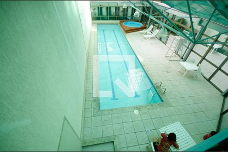 Apartamento à venda com 190m², 4 quartos e 3 vagasÁrea comum - Piscina