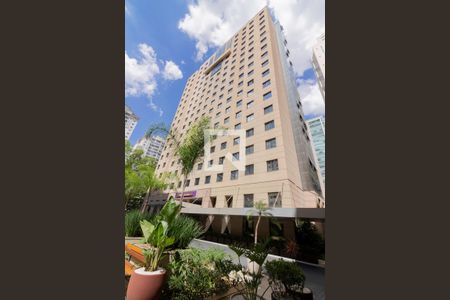 Studio para alugar com 38m², 1 quarto e 1 vaga Studio para alugar com 38m², 1 quarto e 1 vagaFachada