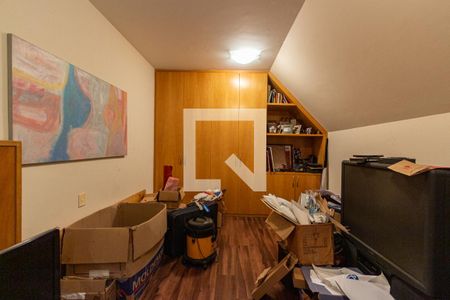 Casa à venda com 703m², 4 quartos e 5 vagasSuíte 4