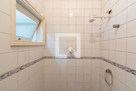 Casa à venda com 703m², 4 quartos e 5 vagasBanheiro de Serviço