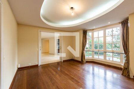 Casa à venda com 703m², 4 quartos e 5 vagasSala de Jantar