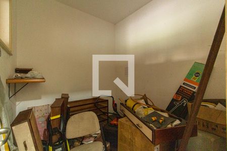 Casa à venda com 703m², 4 quartos e 5 vagasQuarto de Serviço