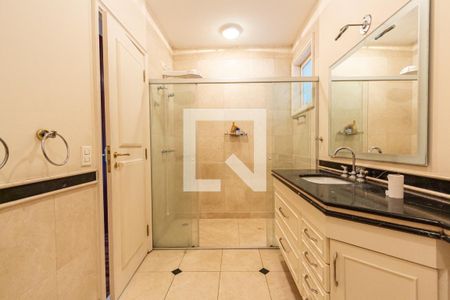 Casa à venda com 703m², 4 quartos e 5 vagasBanheiro da Suíte 3