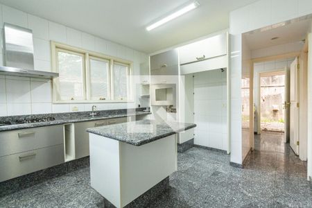 Casa à venda com 703m², 4 quartos e 5 vagasCozinha