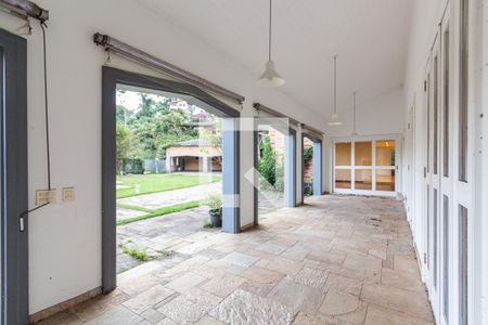 Casa à venda com 703m², 4 quartos e 5 vagasChurrasqueira