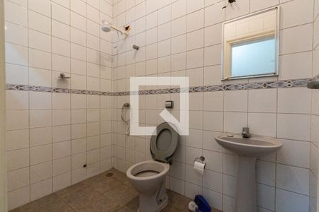 Casa à venda com 703m², 4 quartos e 5 vagasBanheiro de Serviço