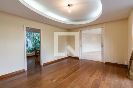 Casa à venda com 703m², 4 quartos e 5 vagasSala de Jantar