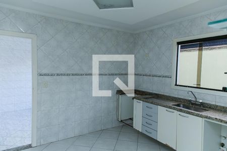 Casa para alugar com 120m², 3 quartos e 2 vagasCozinha