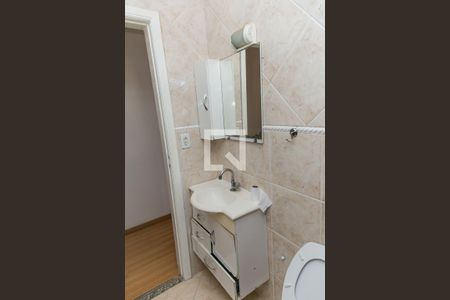 Casa para alugar com 120m², 3 quartos e 2 vagasBanheiro