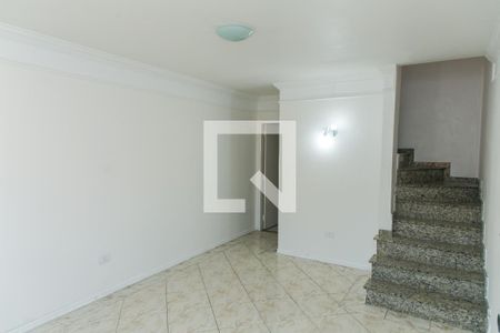 Casa para alugar com 120m², 3 quartos e 2 vagasSala  