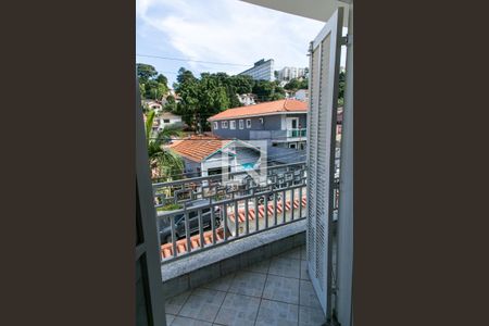 Casa para alugar com 120m², 3 quartos e 2 vagasSuíte - Varanda  