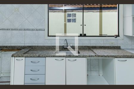 Casa para alugar com 120m², 3 quartos e 2 vagasCozinha