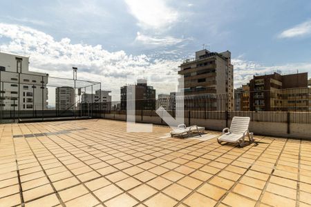 Apartamento para alugar com 220m², 4 quartos e 2 vagasTerraço - Solarium