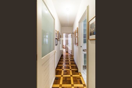 Corredor de apartamento à venda com 4 quartos, 220m² em Santa Cecilia, São Paulo