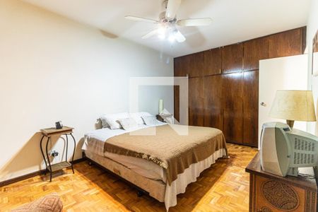 Apartamento para alugar com 220m², 4 quartos e 2 vagasQuarto 2 - Armários