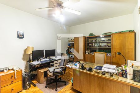 Apartamento para alugar com 220m², 4 quartos e 2 vagasQuarto 3