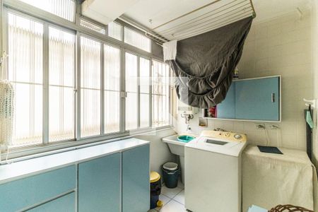 Apartamento para alugar com 220m², 4 quartos e 2 vagasÁrea de Serviço