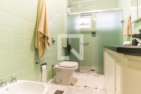 Apartamento para alugar com 220m², 4 quartos e 2 vagasBanheiro 3