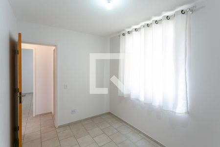 Quarto 2 de apartamento para alugar com 2 quartos, 48m² em Sagrada Família, Belo Horizonte