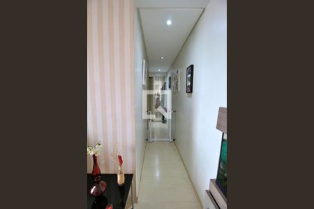 Corredor de apartamento à venda com 2 quartos, 49m² em Jardim Márcia, Campinas