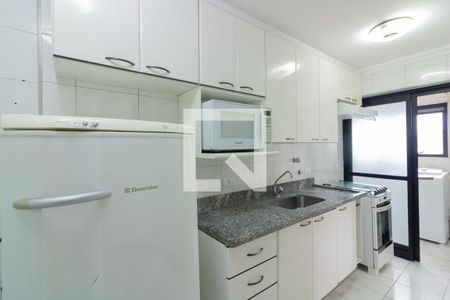 Apartamento para alugar com 100m², 3 quartos e 2 vagas Apartamento para alugar com 100m², 3 quartos e 2 vagasCozinha