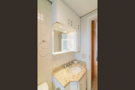 Apartamento para alugar com 100m², 3 quartos e 2 vagas Apartamento para alugar com 100m², 3 quartos e 2 vagasBanheiro