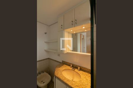 Apartamento para alugar com 100m², 3 quartos e 2 vagas Apartamento para alugar com 100m², 3 quartos e 2 vagasBanheiro Suíte