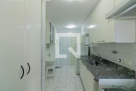 Apartamento para alugar com 100m², 3 quartos e 2 vagas Apartamento para alugar com 100m², 3 quartos e 2 vagasCozinha