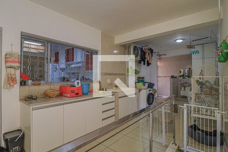 Casa à venda com 1080m², 5 quartos e 6 vagasÁrea de Serviço