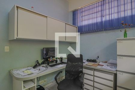 Casa à venda com 1080m², 5 quartos e 6 vagasSala 3