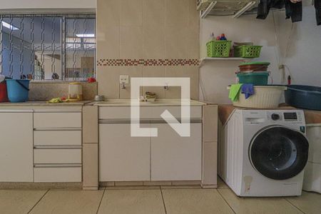 Casa à venda com 1080m², 5 quartos e 6 vagasÁrea de Serviço