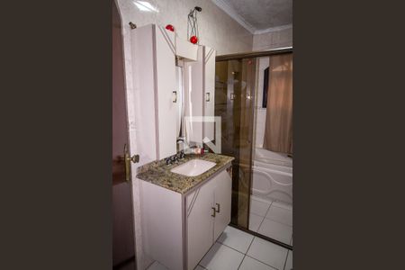 Casa para alugar com 360m², 5 quartos e 6 vagasBanheiro 2