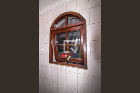 Casa para alugar com 360m², 5 quartos e 6 vagasBanheiro de Serviço