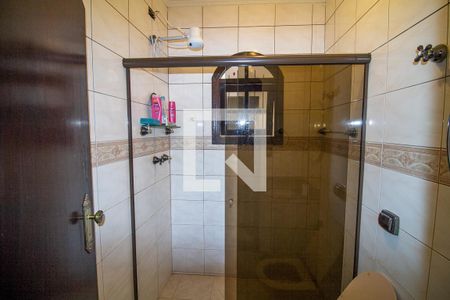 Casa para alugar com 360m², 5 quartos e 6 vagasCasa 2 - Banheiro