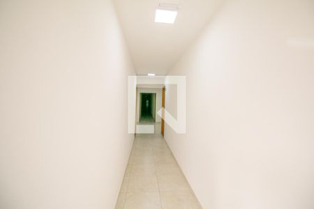 Corredor de apartamento para alugar com 1 quarto, 36m² em Vila Aricanduva, São Paulo
