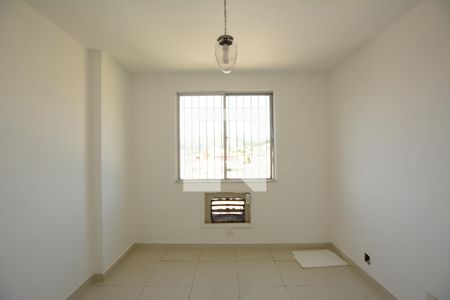 Quarto 1 de apartamento para alugar com 2 quartos, 78m² em Vila Valqueire, Rio de Janeiro