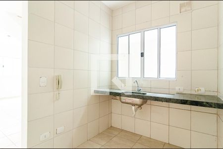 Casa de condomínio à venda com 75m², 2 quartos e 2 vagasCozinha