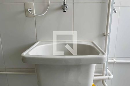 Apartamento para alugar com 71m², 3 quartos e 1 vagaÁrea de Serviço