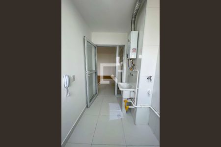 Apartamento para alugar com 71m², 3 quartos e 1 vagaÁrea de Serviço