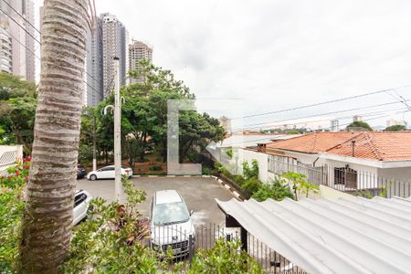 Casa para alugar com 220m², 5 quartos e 2 vagas Casa para alugar com 220m², 5 quartos e 2 vagasVista
