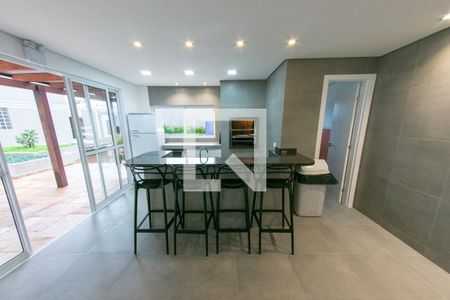 Apartamento para alugar com 85m², 2 quartos e 1 vaga Apartamento para alugar com 85m², 2 quartos e 1 vagaÁrea comum - Churrasqueira