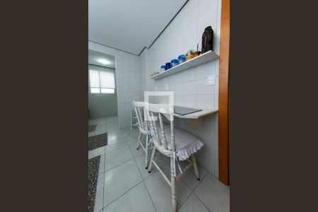 Apartamento para alugar com 85m², 2 quartos e 1 vaga Apartamento para alugar com 85m², 2 quartos e 1 vagaCozinha