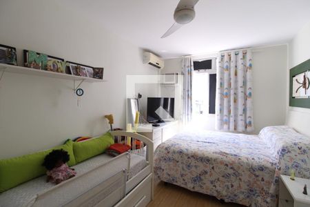 Apartamento à venda com 200m², 3 quartos e 2 vagasSuíte 2