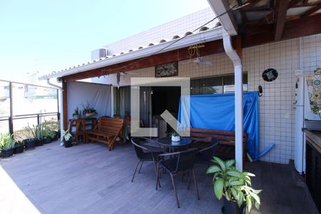 Apartamento à venda com 200m², 3 quartos e 2 vagasVaranda